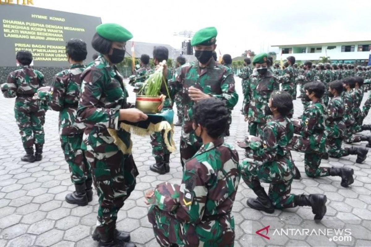 TNI AD kukuhkan sebanyak 221 anggota Kowad Prasis Dikmaba