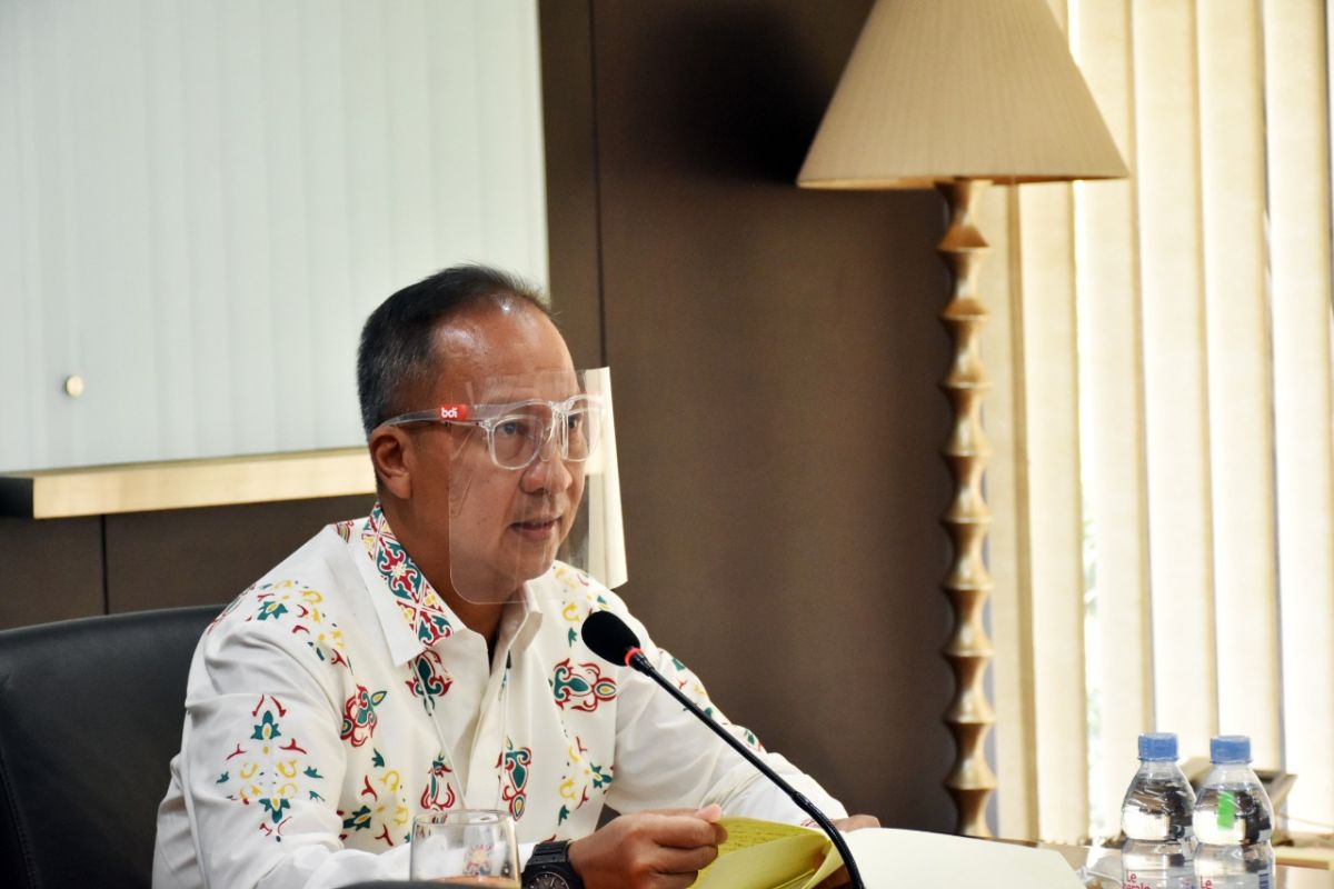 Indonesian industry minister meets METI officials, Japanese automakers