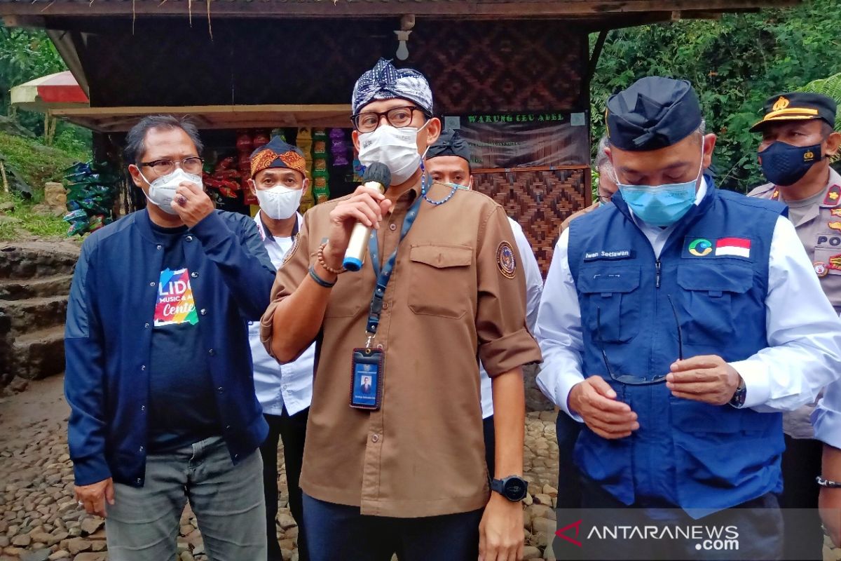 Menparekraf ingatkan desa wisata disiplin terapkan protokol kesehatan