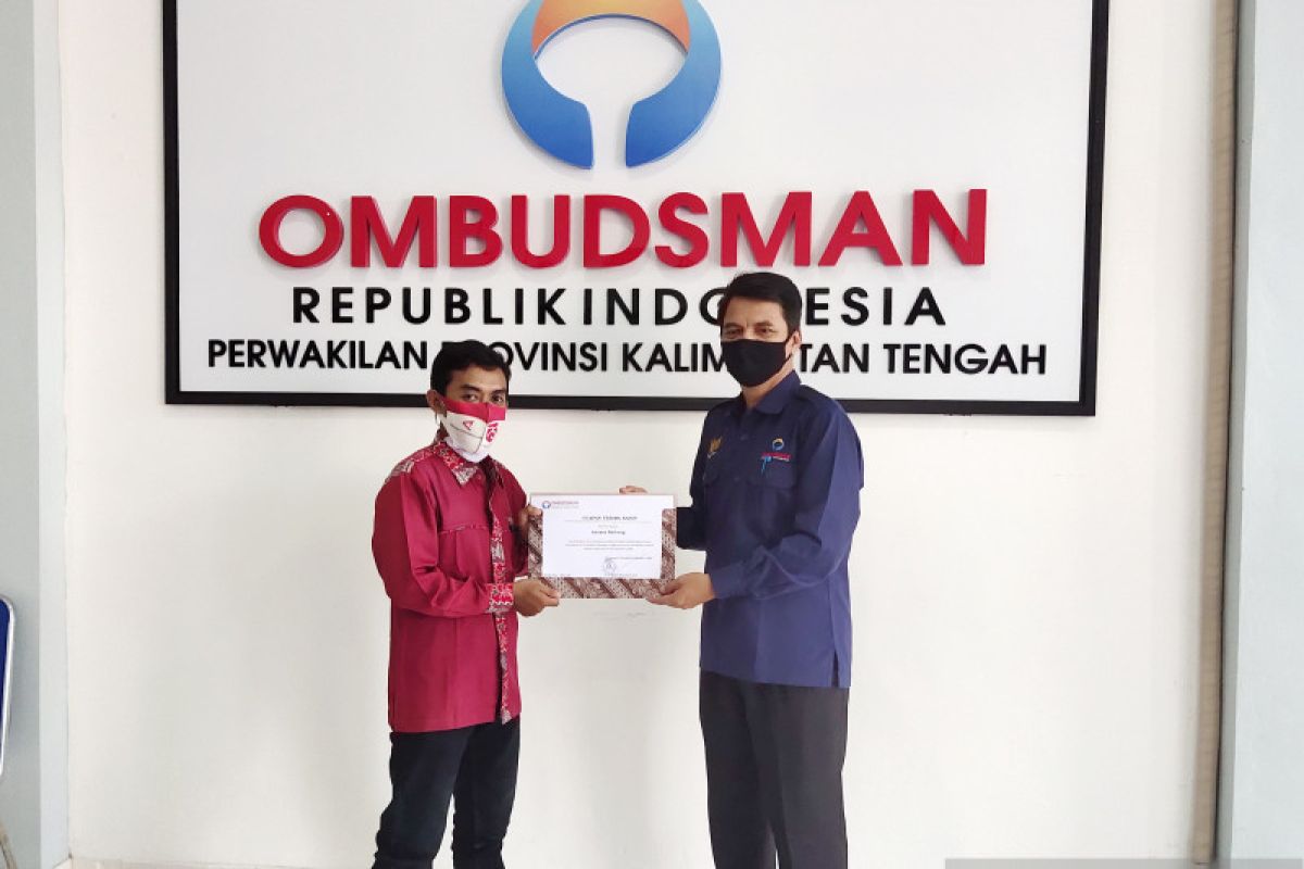 ANTARA Kalteng terima penghargaan dari Ombudsman