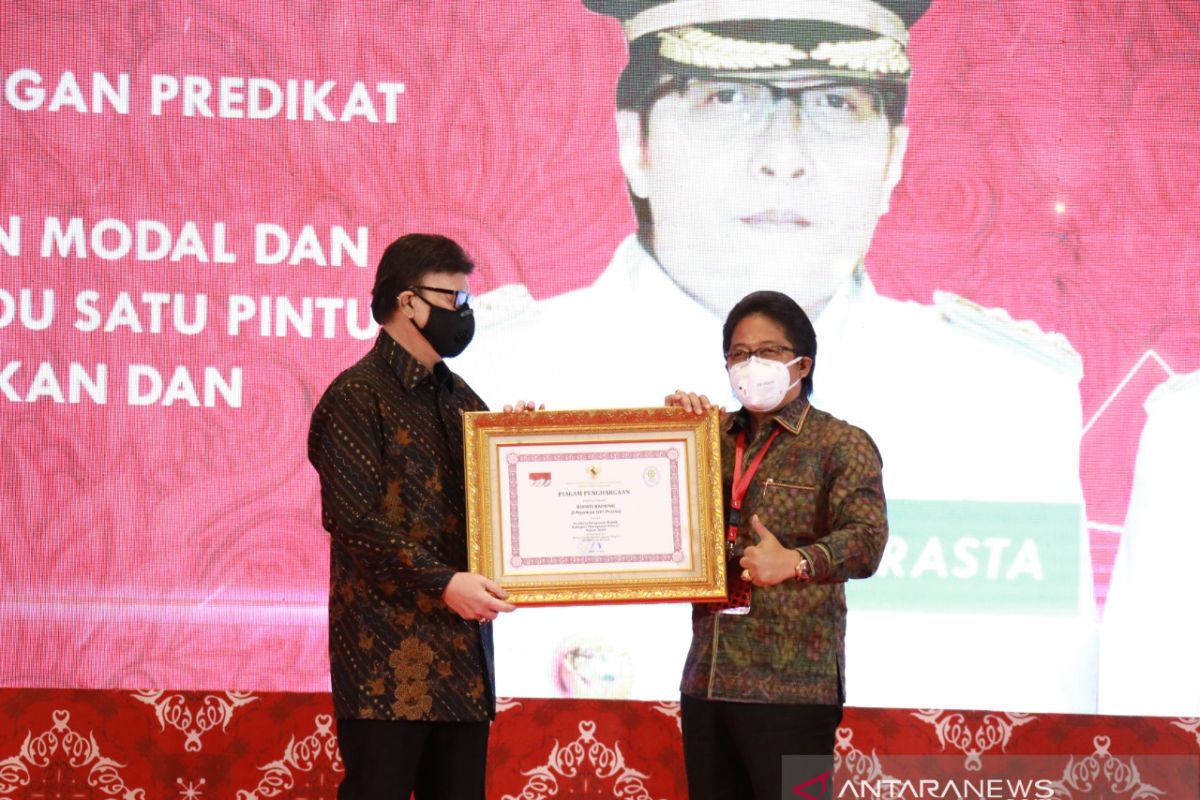 Bupati Badung dijadikan sebagai Pembina Pelayanan Publik Terbaik