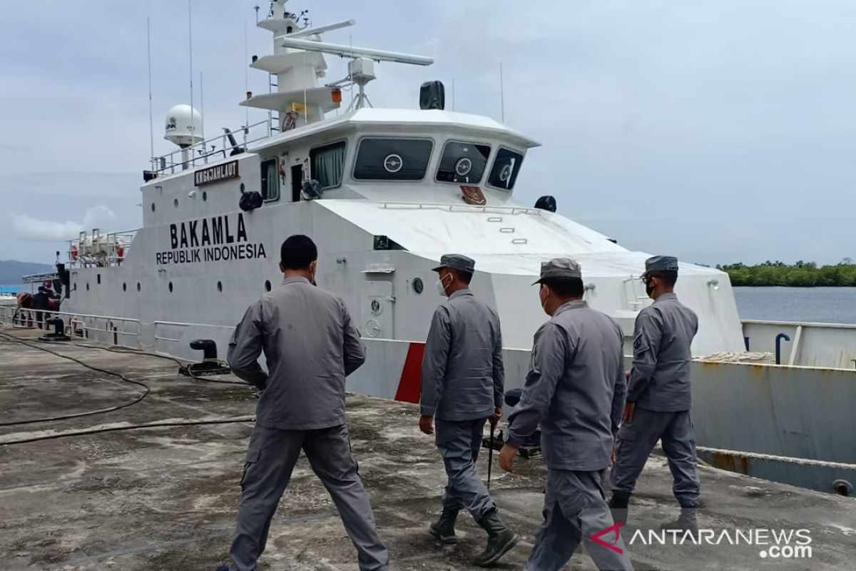 Kepala Bakamla ZMTH minta personel terus tingkatkan kinerja