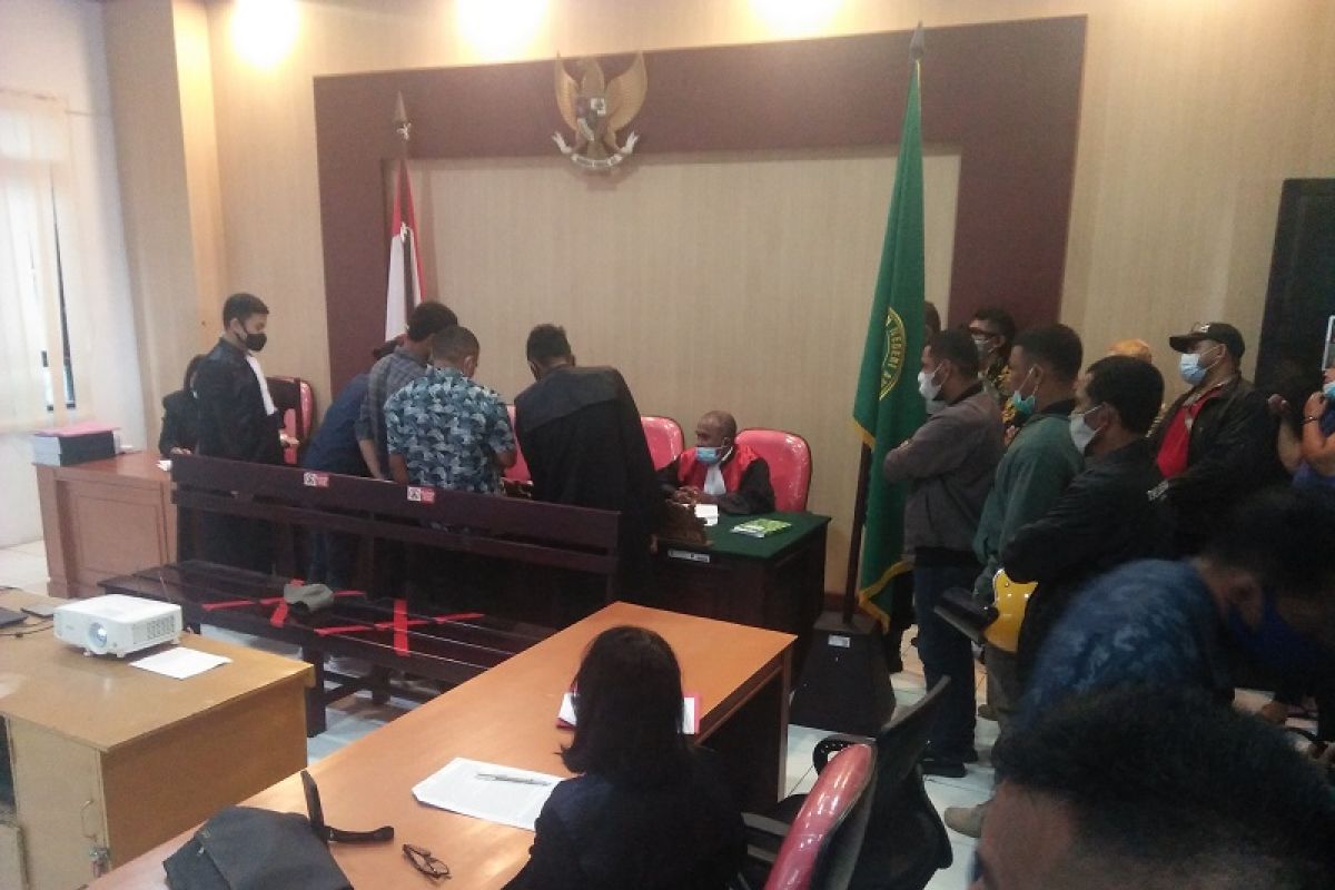 Tiga terdakwa penganiaya di JMP Kota Ambon dituntut bervariasi