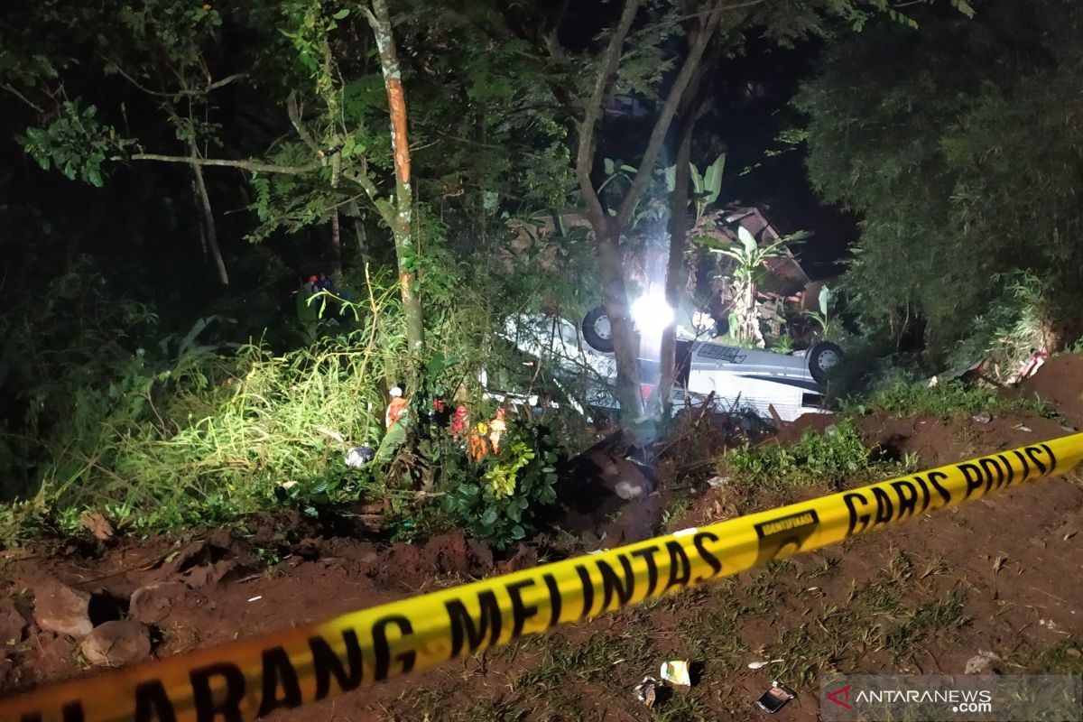 Terungkap, ini kronologis kecelakaan maut bus di Sumedang