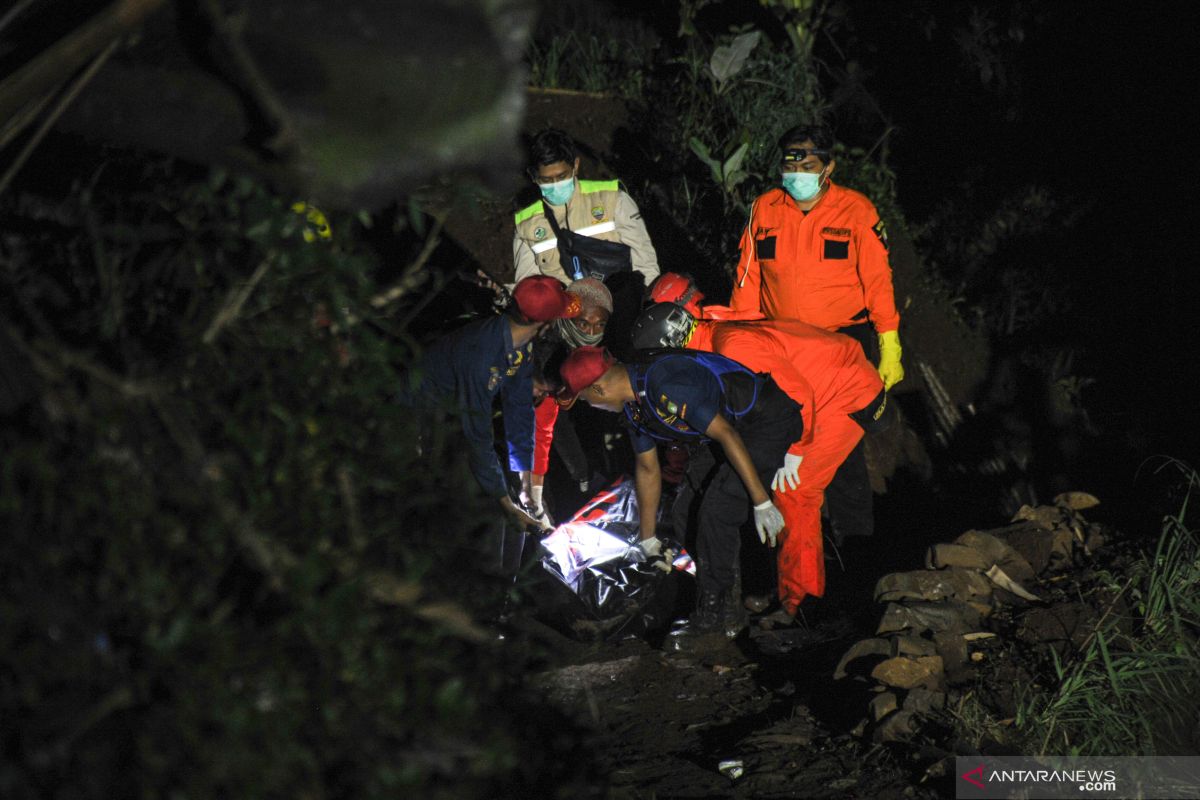 Korban kecelakaan bus di Sumedang bertambah, total 29 orang tewas