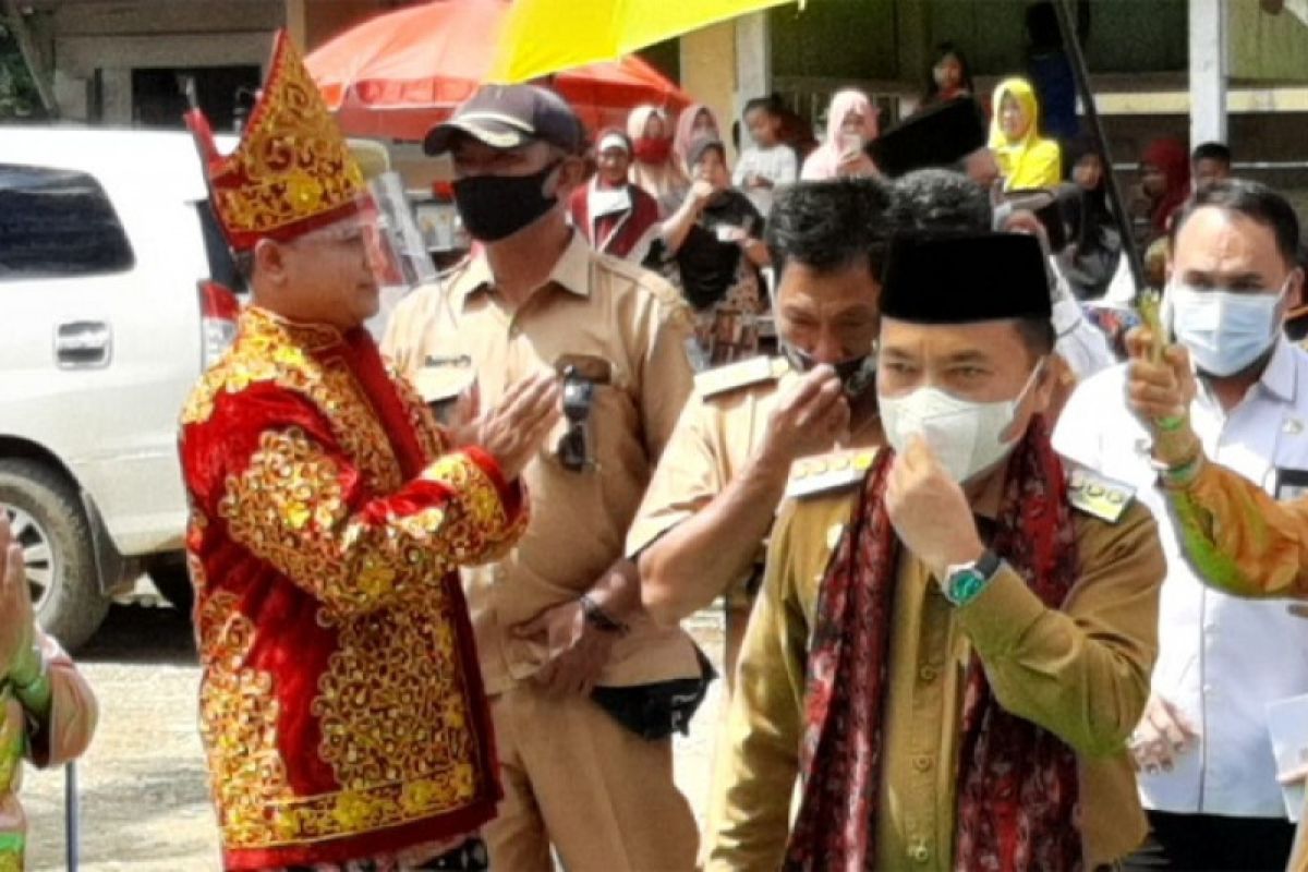 Bupati Merangin siapkan hukum adat bagi pelanggar protokol kesehatan