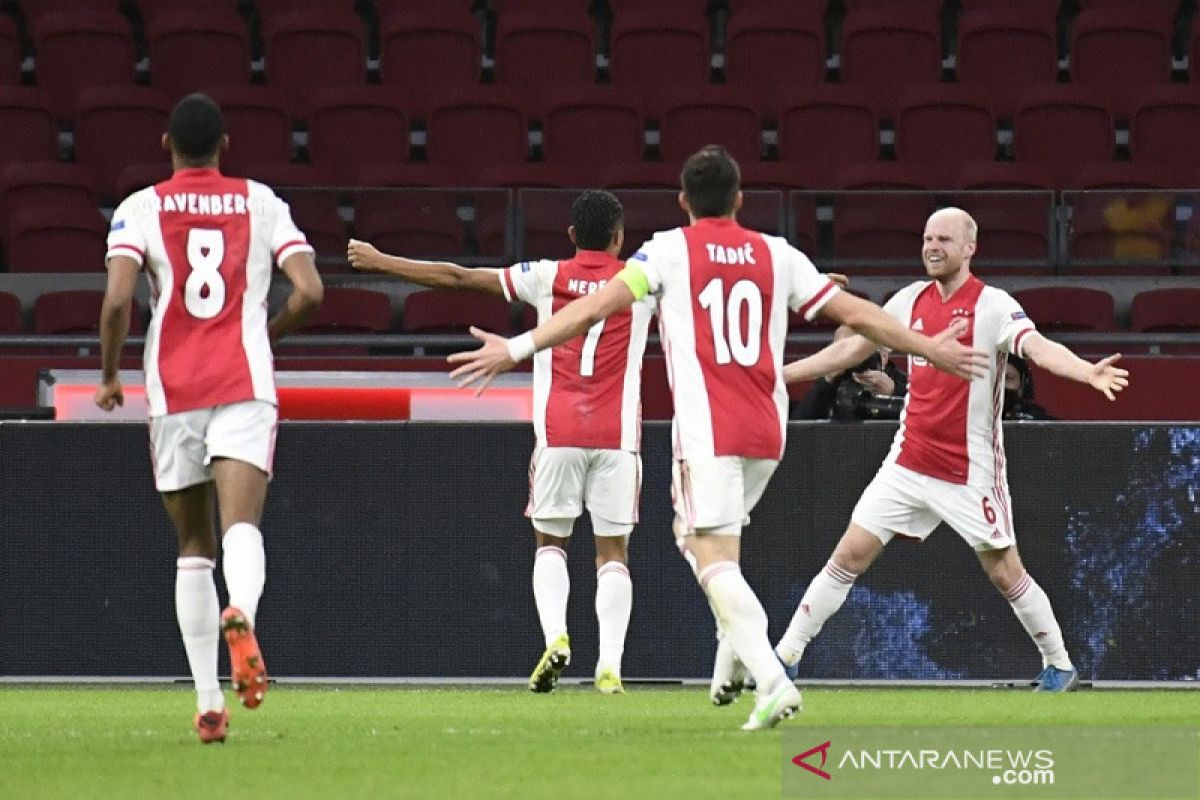 Ajax menang telak 3-0 leg pertama kontra Young Boys