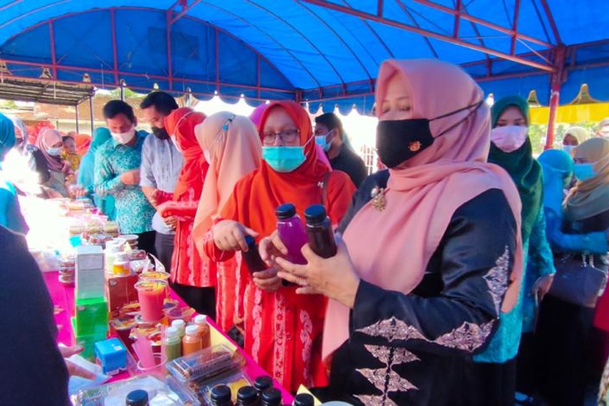 Buka Expo Hut UKM, ini kata Ketua PKK Aceh Besar