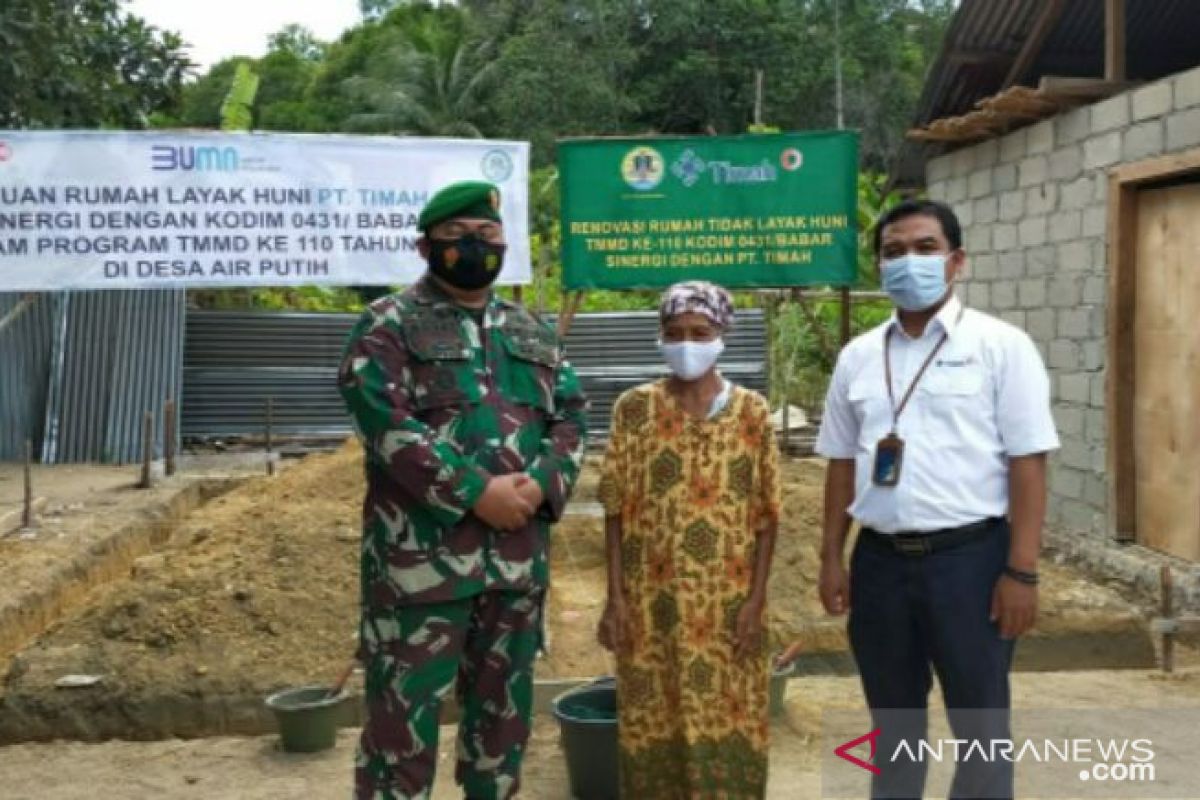 PT Timah Bersama Kodim 0431/Bangka Barat renovasi rumah Asma