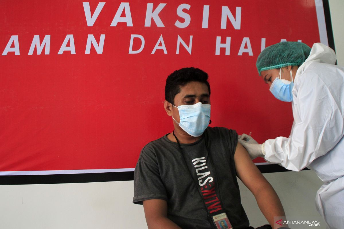 Health Office confirms inoculation of 138 journalists in Kupang