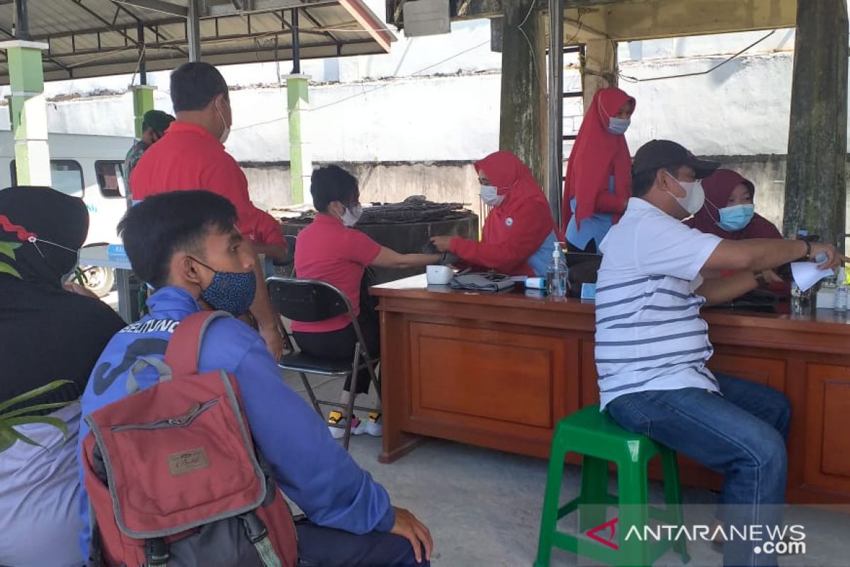 1.300 guru di Kabupaten Belitung jadi sasaran vaksinasi COVID-19