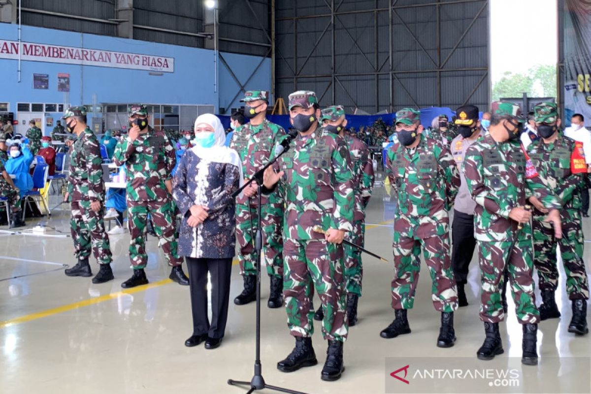 Panglima TNI targetkan vaksinasi untuk Babinsa rampung Maret 2021