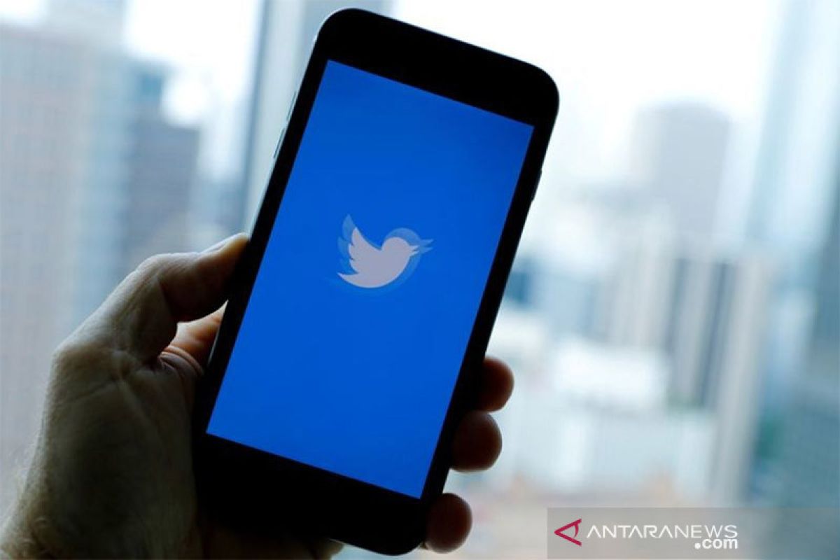 Begini proses verifikasi 'centang biru' pada Twitter