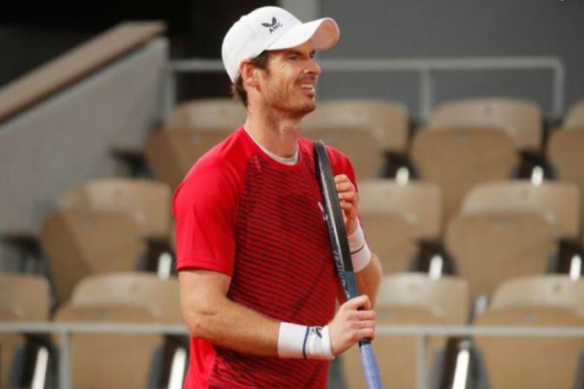 Murray absen di Dubai setelah kelahiran anak keempat