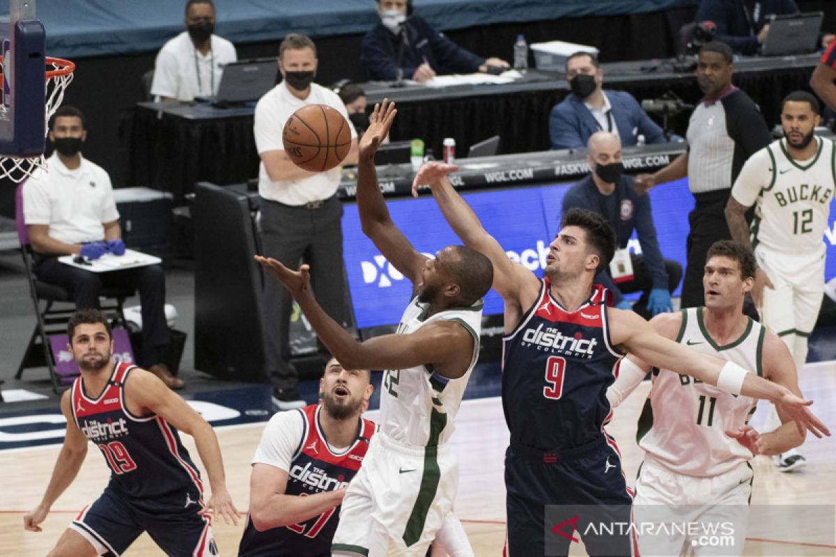 Bucks tundukkan Wizards 125-119