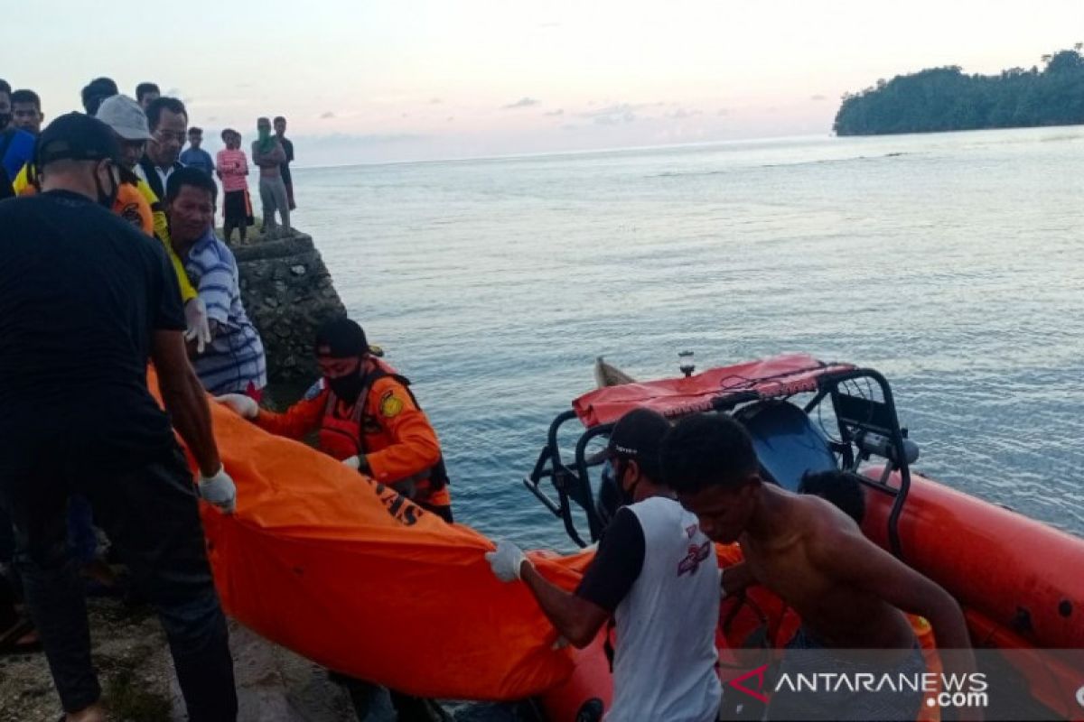 Nasib nelayan diduga tersambar petir ditemukan meninggal