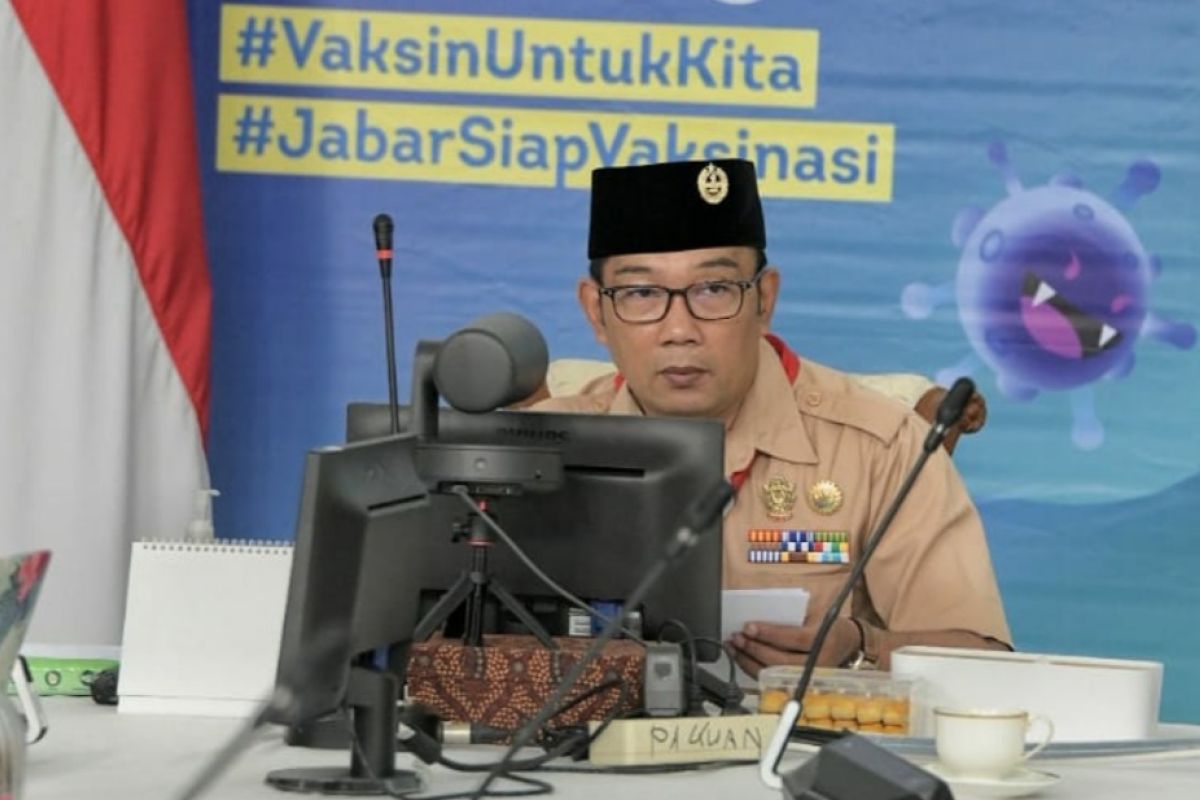 Ridwan Kamil pastikan tidak ada vaksin COVID-19 kedaluwarsa di Jabar