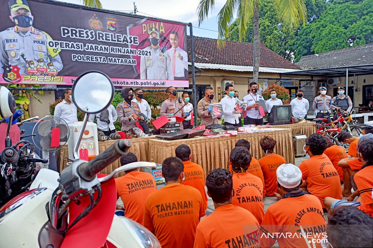 Kasus pencurian di Mataram banyak terungkap dari pelacakan "handphone"