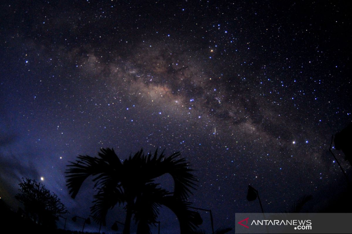 Lapan ajak masyarakat lestarikan langit gelap dengan mematikan lampu