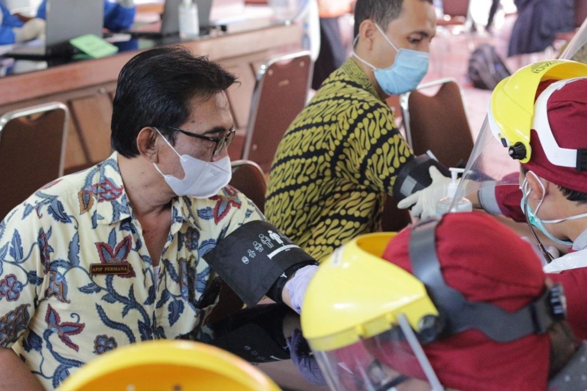 ASN Pemkot Kediri, TNI, Polri, dan jurnalis jalani vaksinasi dosis kedua