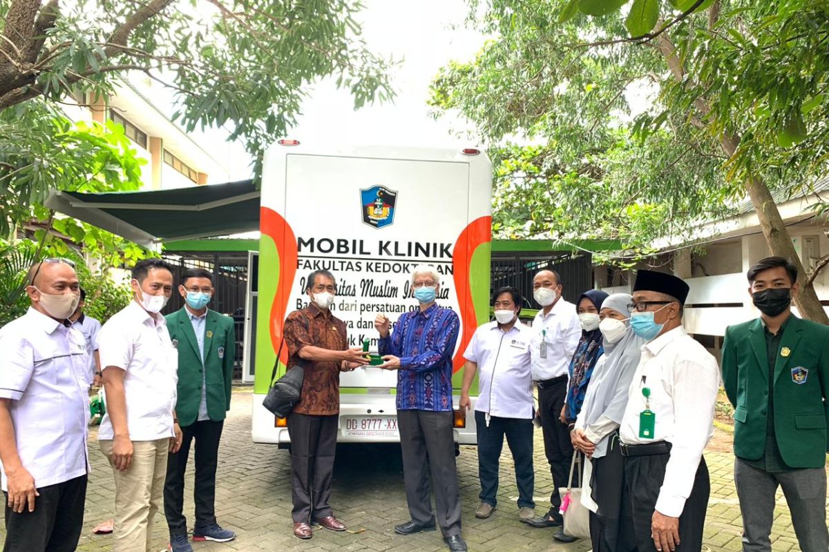 FK UMI hadirkan mobil klinik dukung program sosial kampus