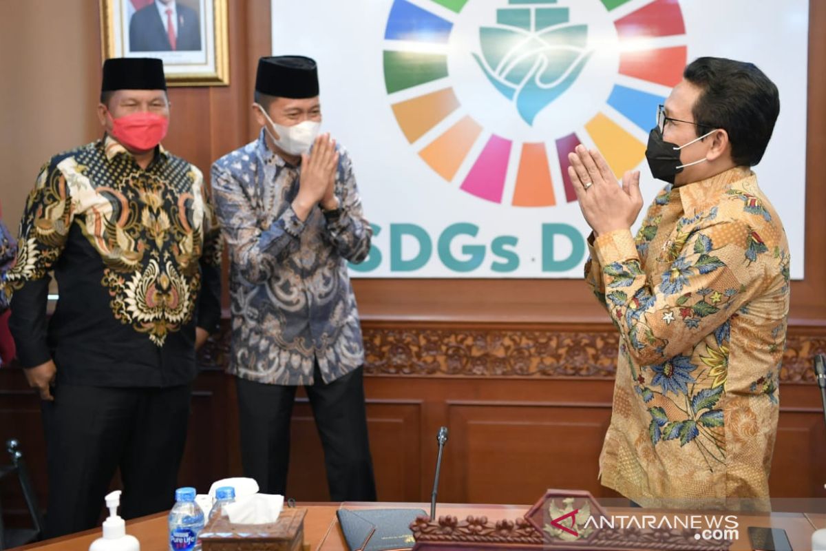 Mendes PDTT minta Bupati Bolaang Mongondow fokus pada pembangunan desa