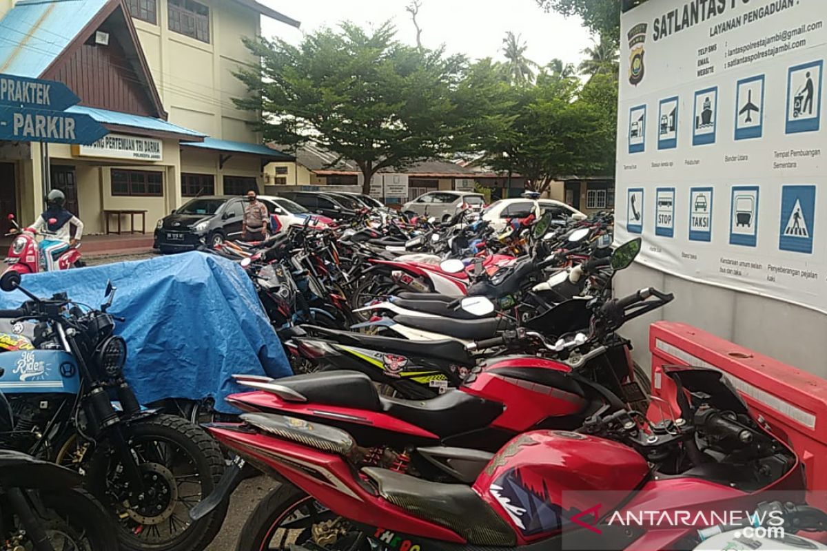 Polresta Jambi amankan 371 sepeda motor berknalpot 'brong'