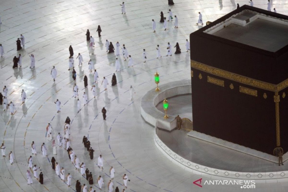 Saudi mulai Ramadan beri izin umrah jamaah yang sudah divaksin