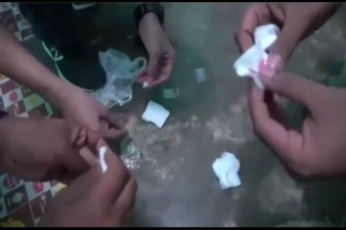 Polisi gerebek rumah bandar narkoba di Tebing Tinggi