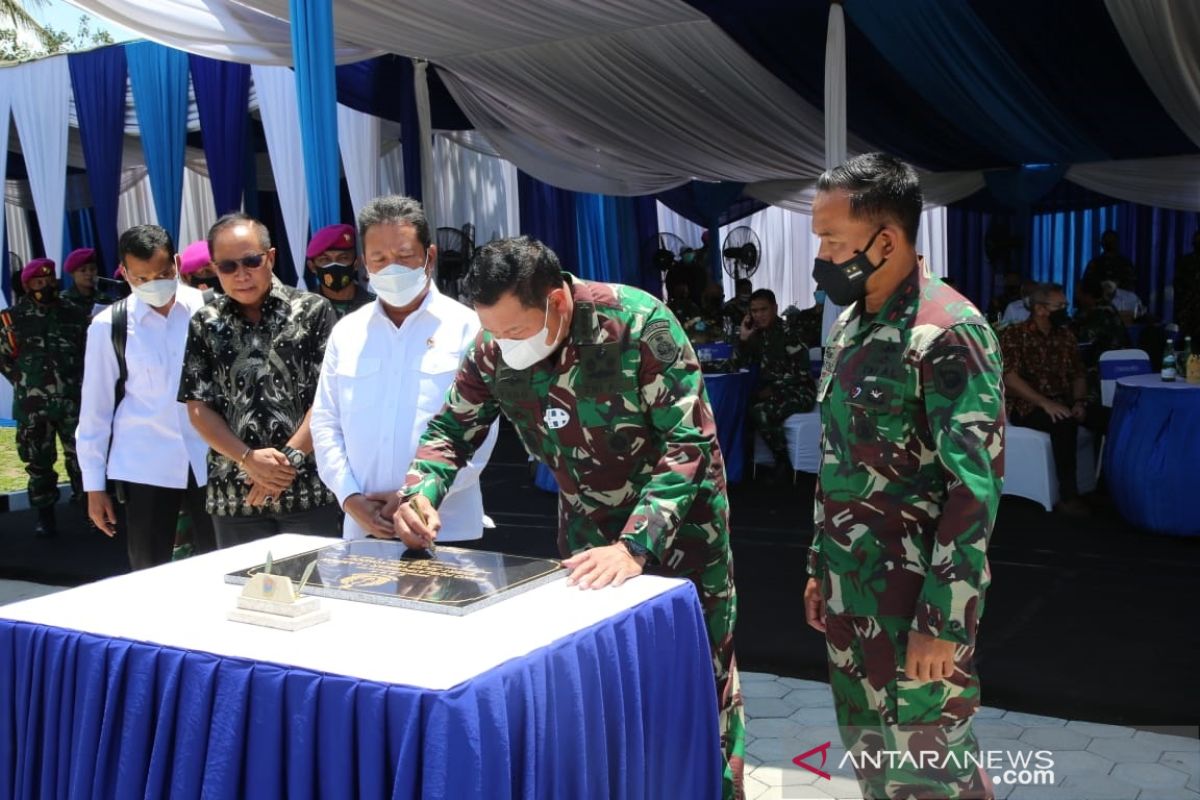 Kasal resmikan Gedung E.J. Ven Kondou di Puslatpur 7 Lampon