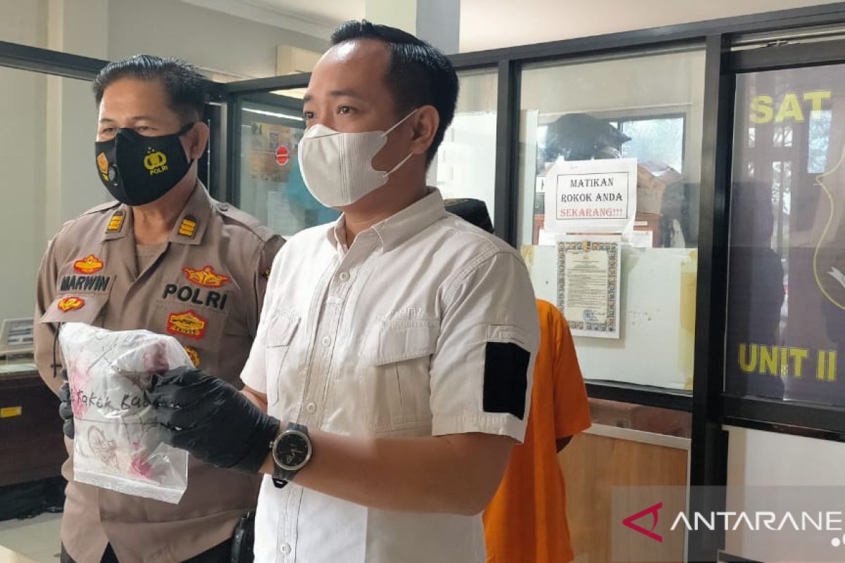 Polres Singkawang amankan kakek penjual balon diduga pencabul anak
