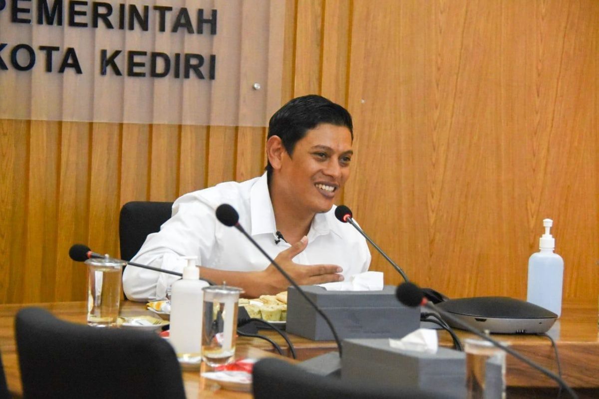 Wali Kota Kediri minta CPNS dan PPPK optimal bekerja layani masyarakat