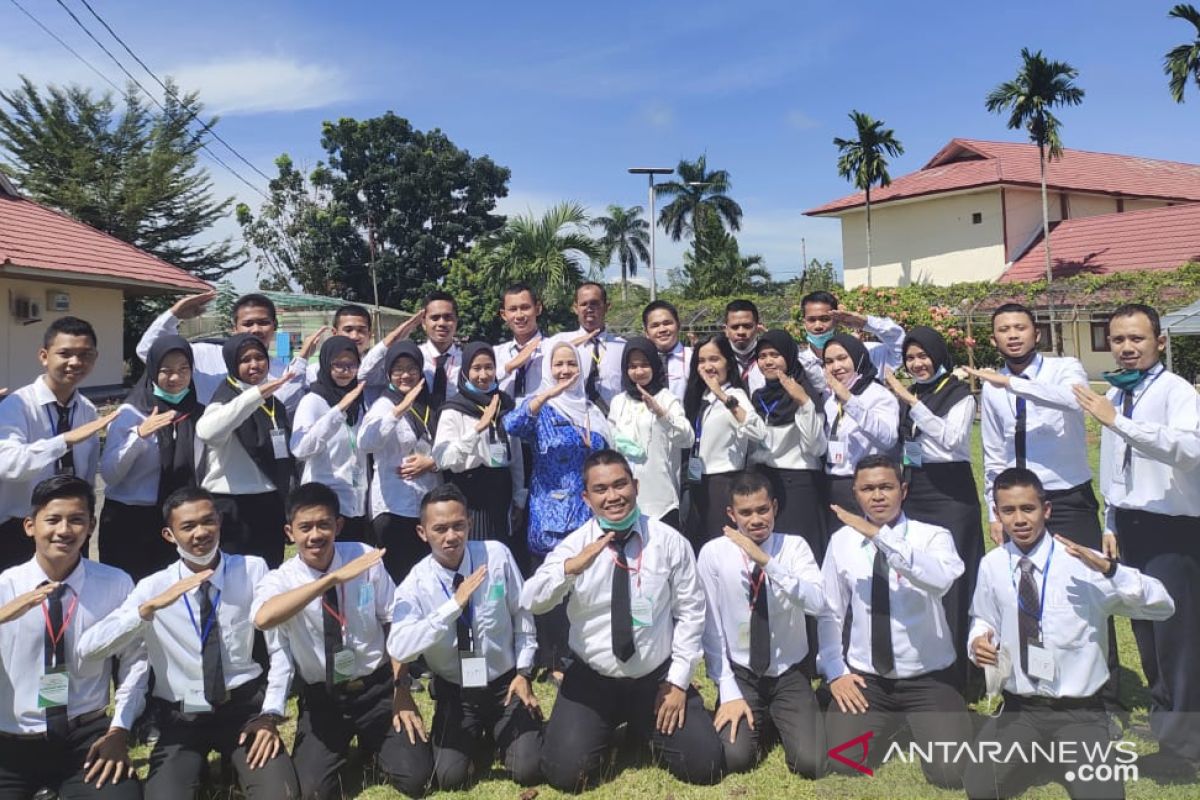 Kalimantan's 31 young farmers to go apprenticeship to Japan