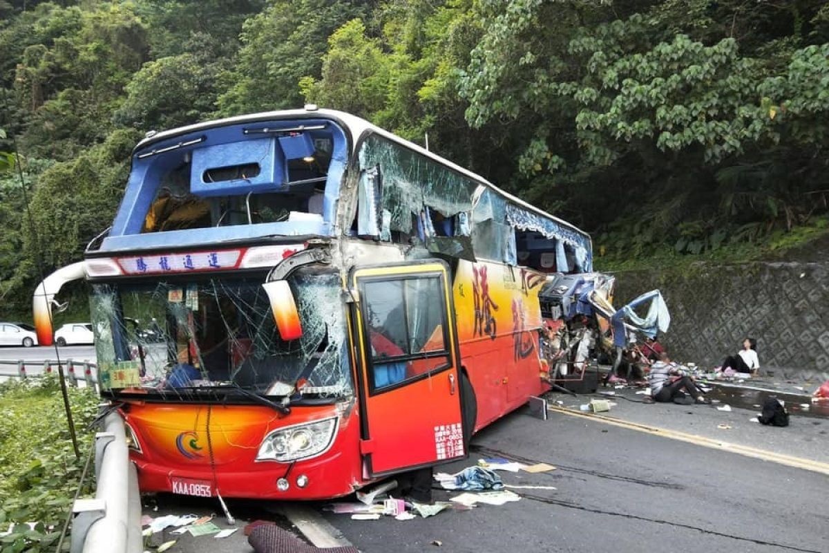 Kecelakaan bus  di Taiwan tewaskan enam penumpang, tak ada korban WNI