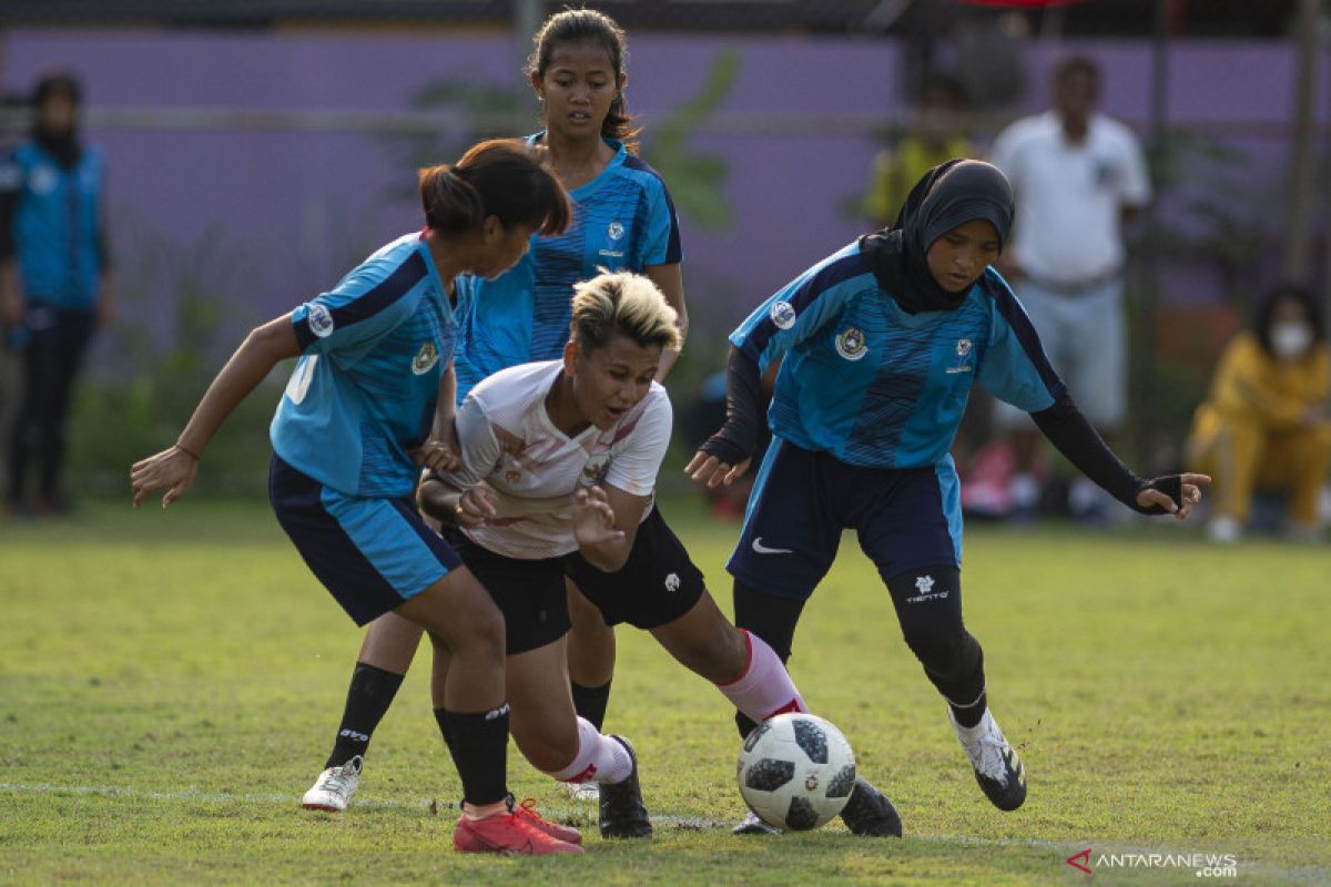 Pelatih coret lima pemain timnas putri sebagai bagian sistem 'keluar-masuk'