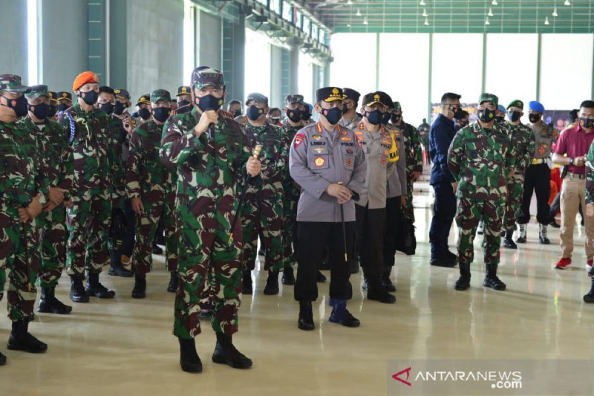 Panglima TNI ingatkan tetap jaga protokol kesehatan COVID-19