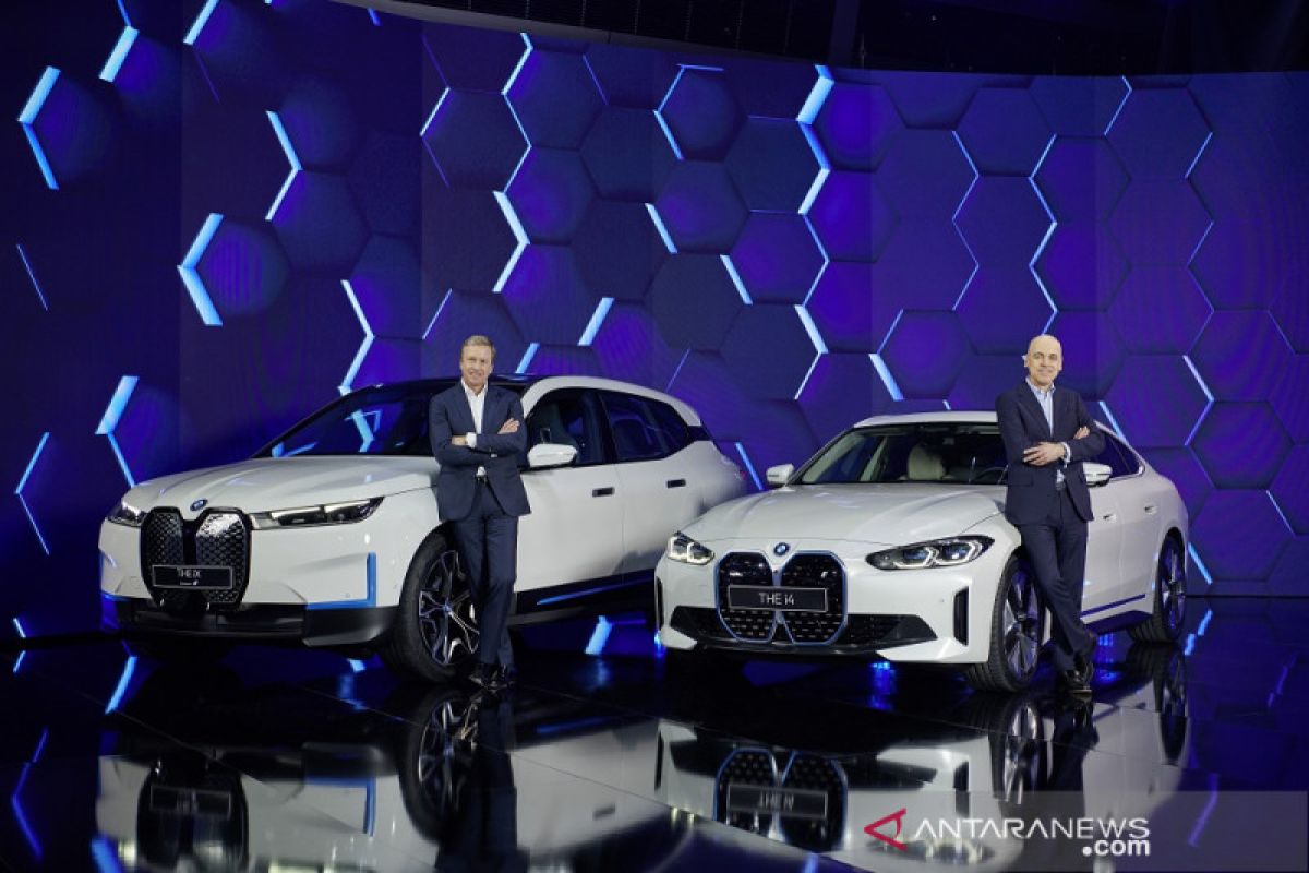 BMW targetkan setengah penjualannya berasal dari EV pada 2030