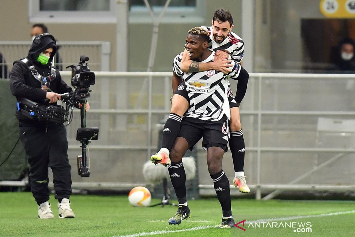 Paul Pogba rindu angkat trofi lagi di Manchester United