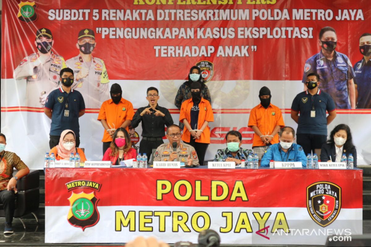 Polda Metro amankan 15 PSK di bawah umur dari Hotel Alona