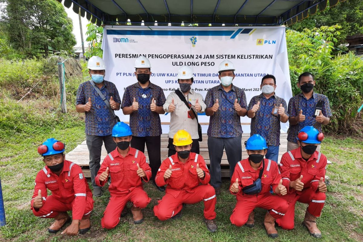 Warga Peso dapat menikmati pasokan listrik selama 24 jam dari PLN