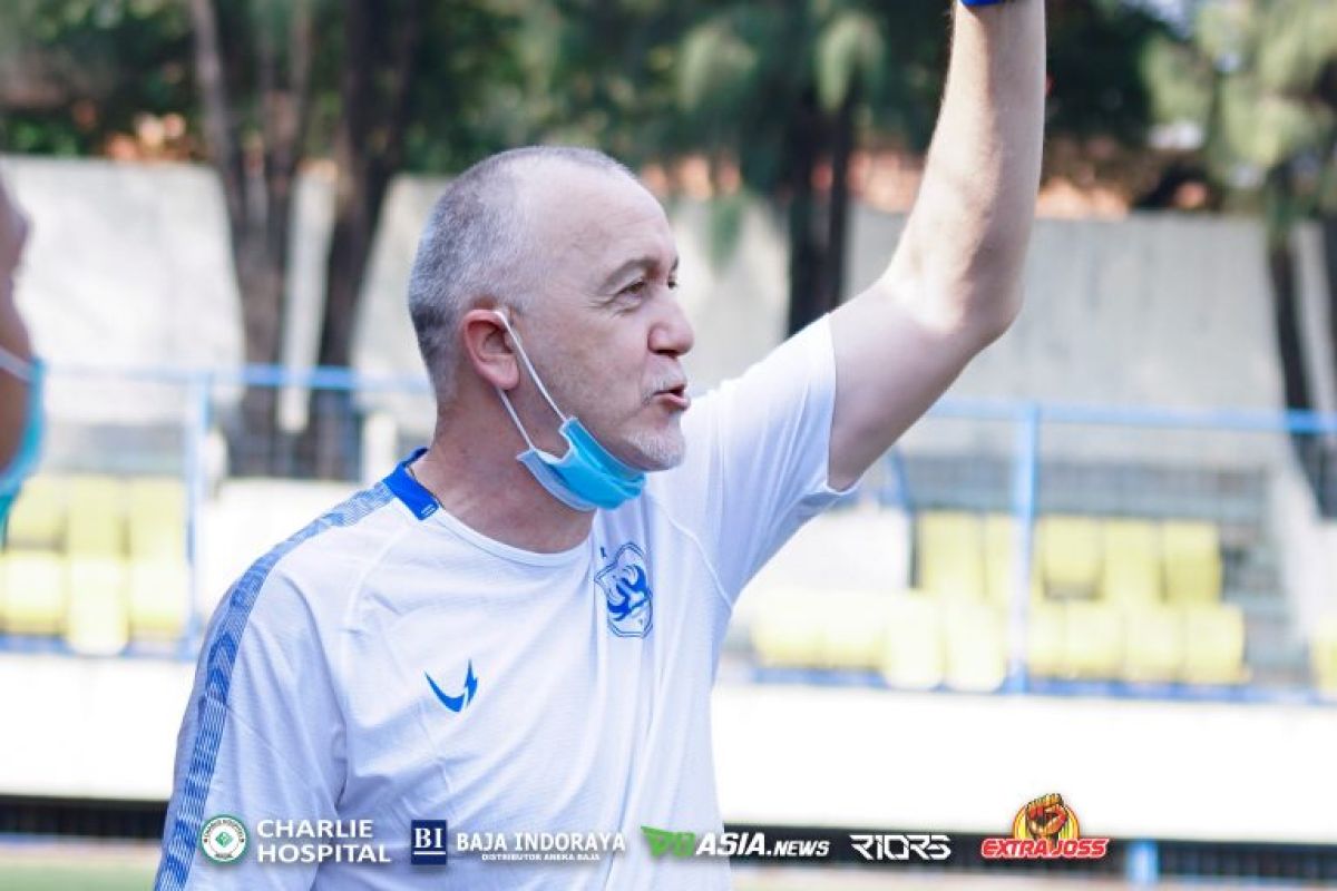 Karantina usai, Dragan Djukanovic memimpin latihan PSIS Semarang