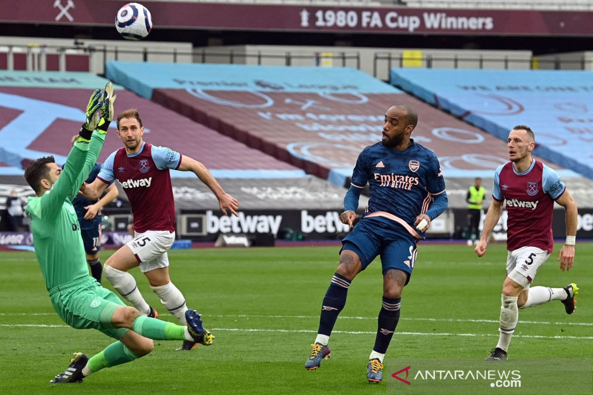 Liga Inggris: Arsenal bangkit dari ketertinggalan tiga gol saat imbangi West Ham