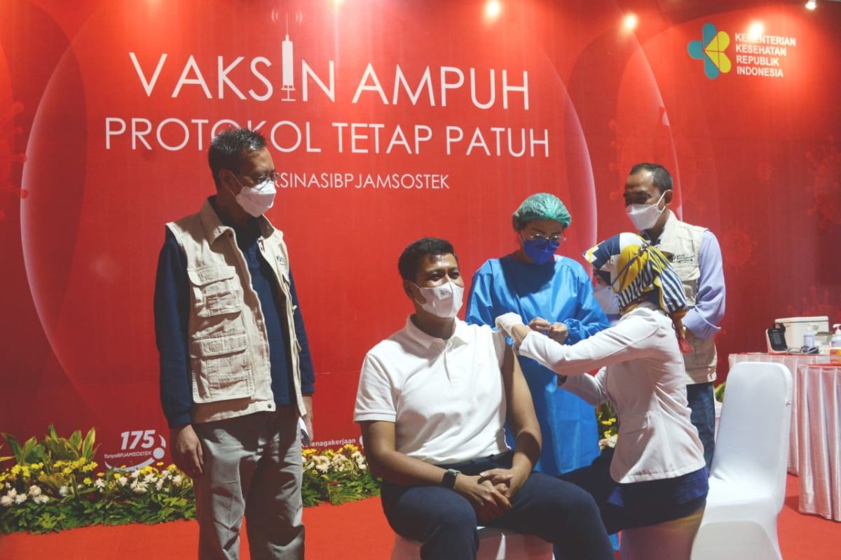 Komitmen BPJAMSOSTEK dan sukses program vaksinasi