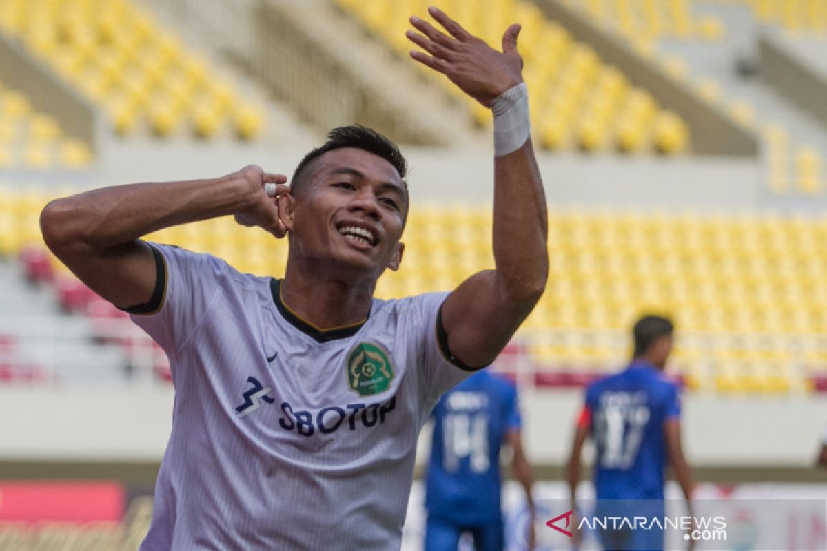 Piala Menpora: Arema imbangi Persikabo 1-1 di laga perdana