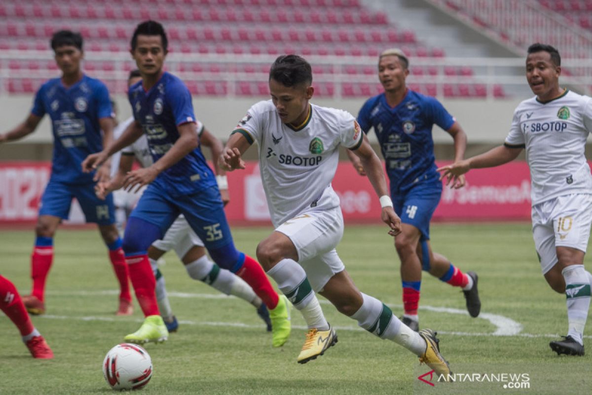 Laga perdana Piala Menpora, Arema imbangi Persikabo 1-1