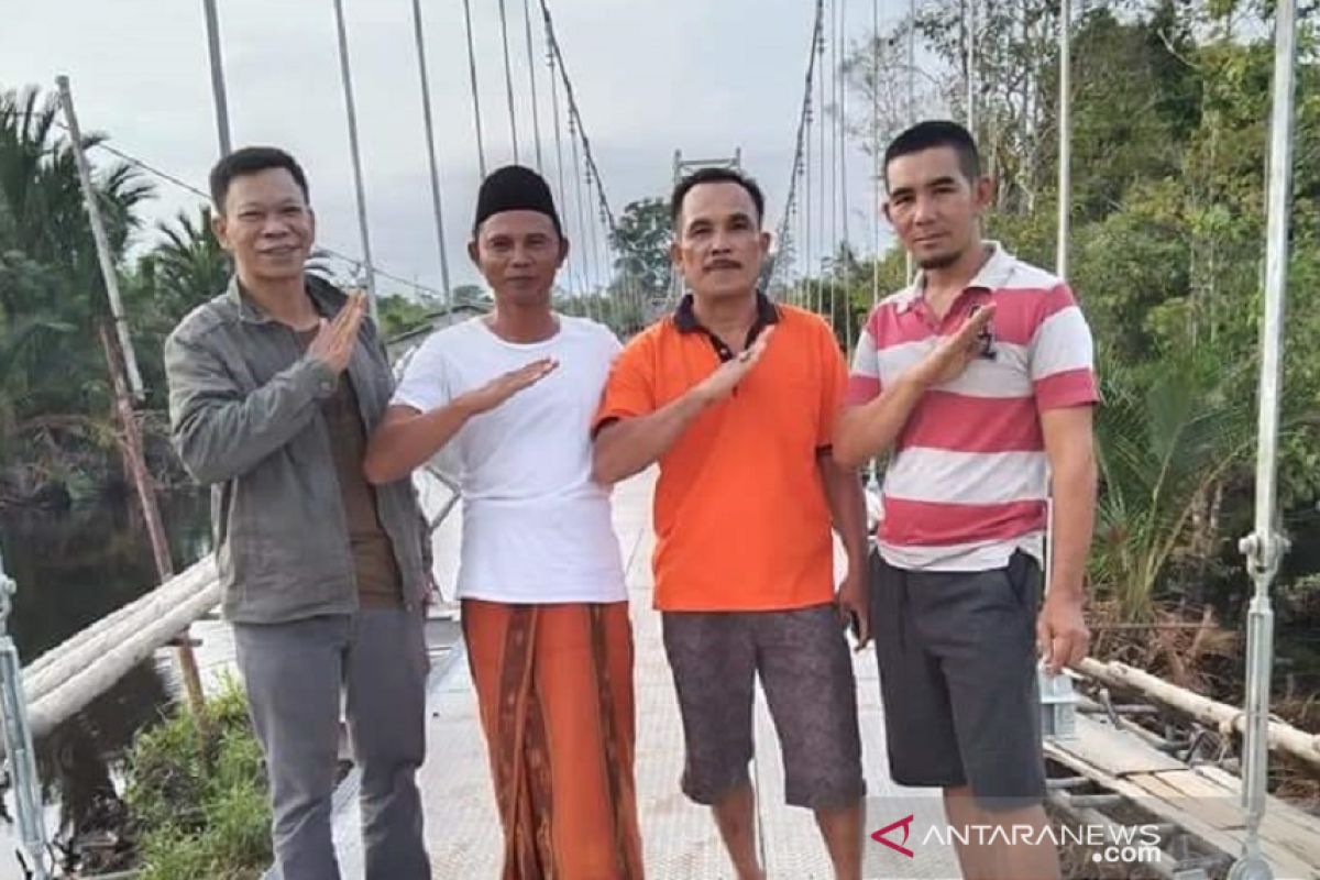 Komisi V DPR : Jembatan penghubung di Desa Pancaroba pacu ekonomi warga