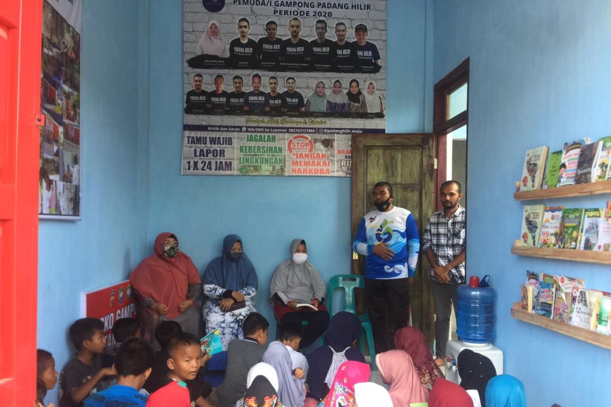 Pemuda di Abdya hadirkan pojok baca gampong