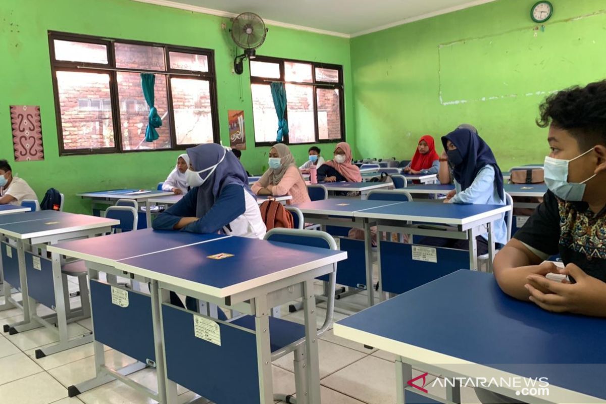 SMPN 2 Kota Bekasi laksanakan pembelajaran tatap muka secara bertahap