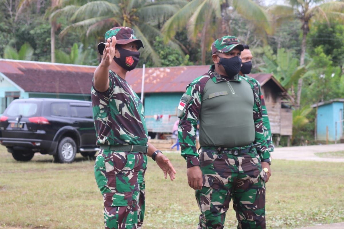 Dandim terus berikan semangat kepada Personil TMMD Kodim 1206/PSB