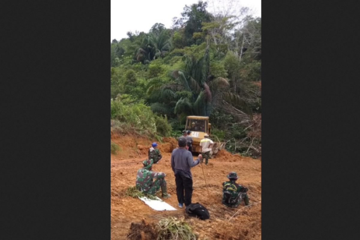 Warga berharap program TMMD bisa berkelanjutan hingga pengerasan jalan